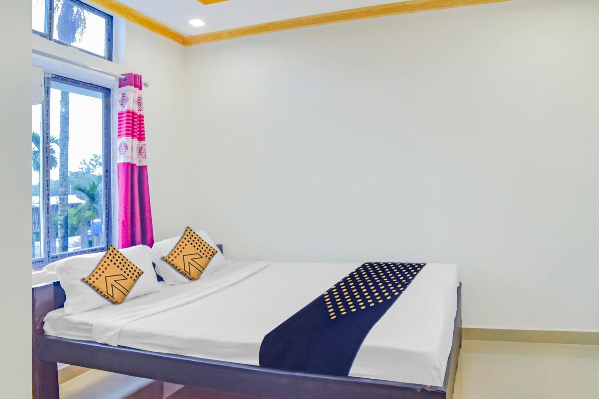 Spot On Nirvaan Guest House Kaharpara Exterior photo